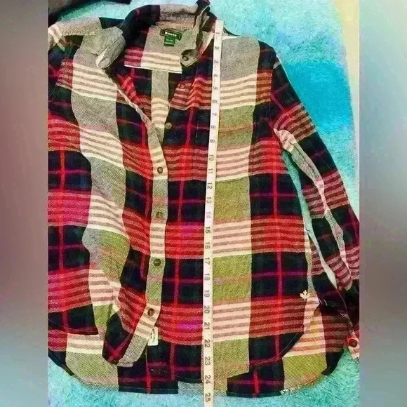 🔥Roots flannel bottom down shirt🔥 - Picture 3 of 7